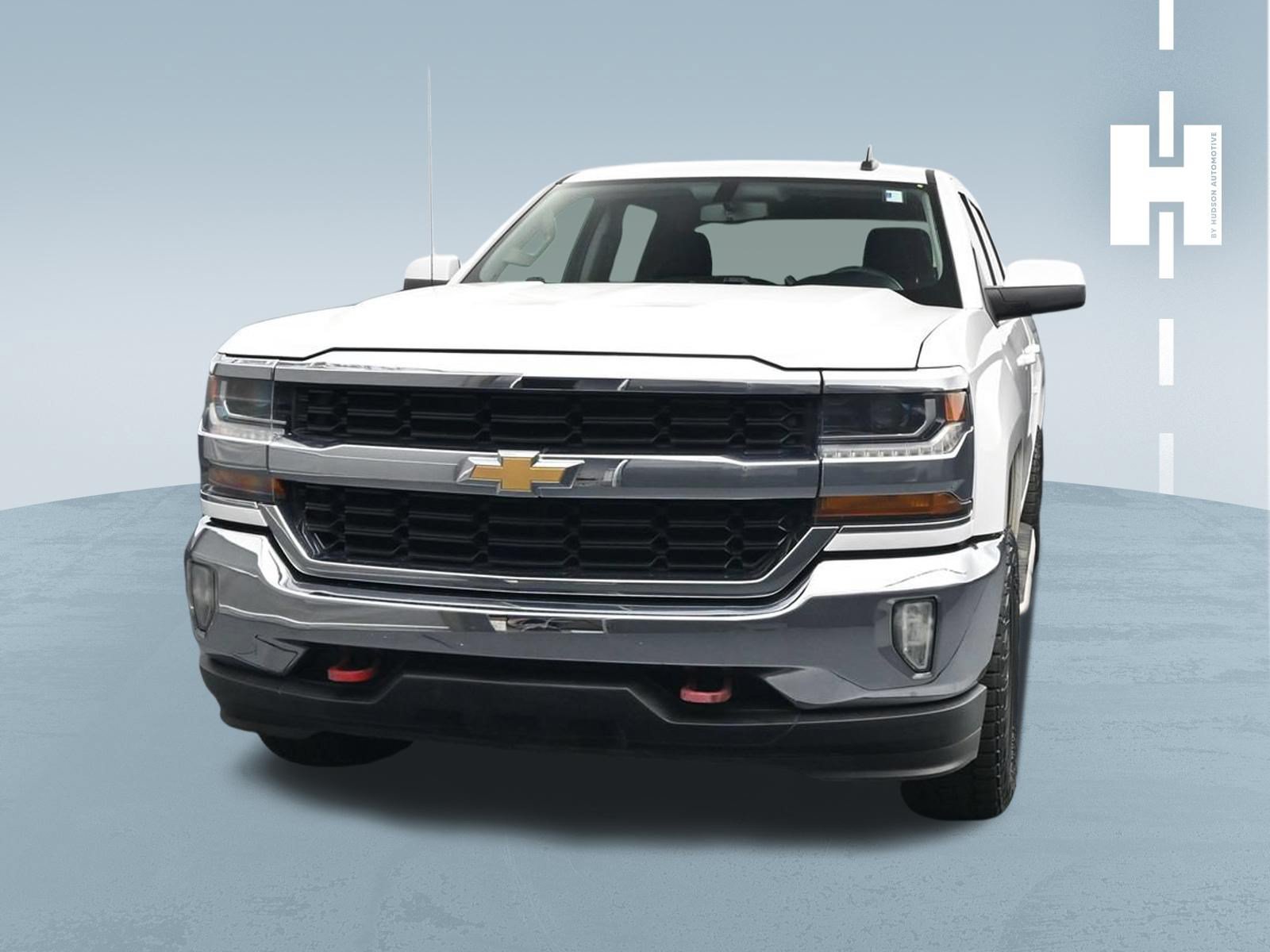 Used 2018 Chevrolet Silverado 1500 LT w/ All Star Edition AWD/4WD image 2