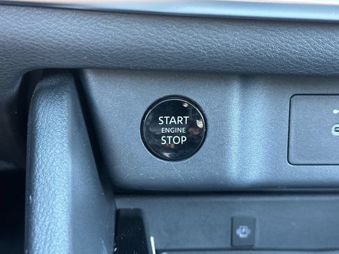 Used 2024 Nissan Rogue SL w/ SL Premium Package AWD/4WD image 25