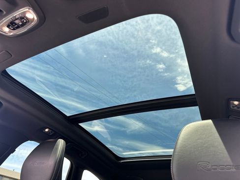 Used 2019 Volvo XC60 T6 R-Design w/ Protection Package image 19