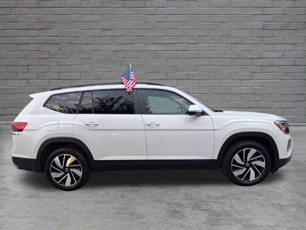 Certified 2024 Volkswagen Atlas SE FWD image 13