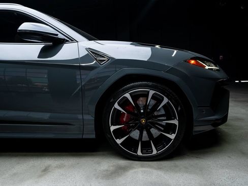 Used 2023 Lamborghini Urus S AWD/4WD image 13