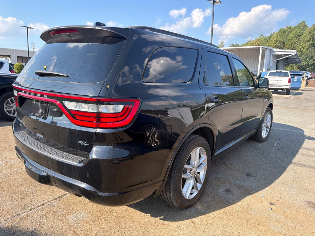 Used 2024 Dodge Durango R/T AWD/4WD image 4