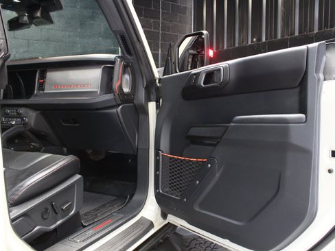 Used 2025 Ford Bronco Raptor w/ Interior Carbon Fiber Pack AWD/4WD image 41