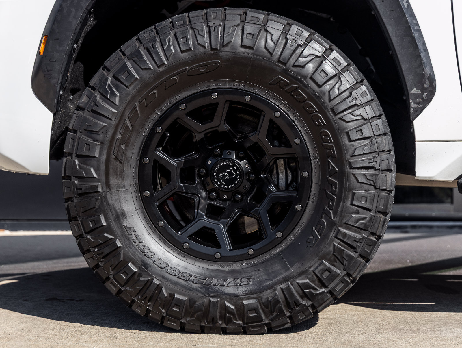 Used 2023 Toyota Sequoia TRD Pro AWD/4WD image 12