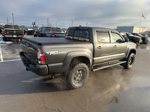 Used 2015 Toyota Tacoma 4x4 Double Cab image 19