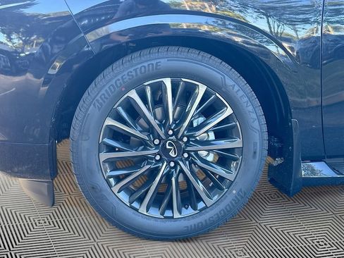 New 2026 INFINITI QX80 Autograph w/ Premium Cargo Package AWD/4WD image 35