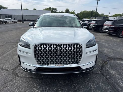 Used 2023 Lincoln Corsair FWD image 5