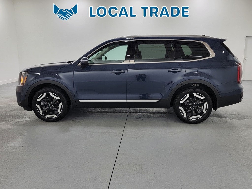 Used 2024 Kia Telluride S w/ S Sunroof Package FWD image 5