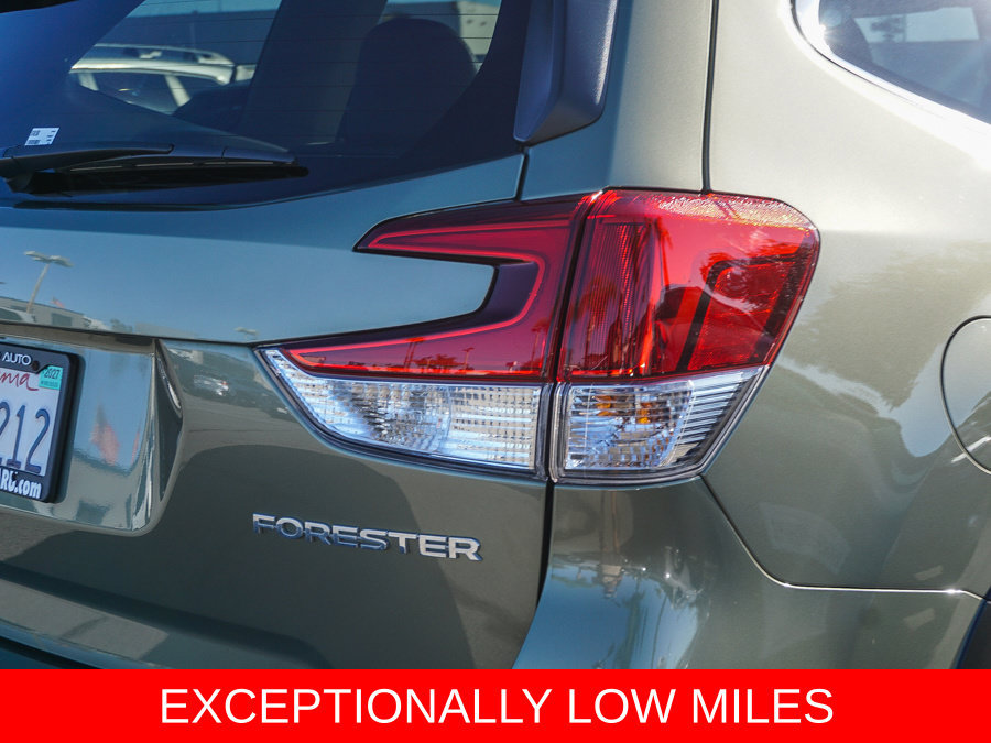 Used 2019 Subaru Forester Limited AWD/4WD image 7