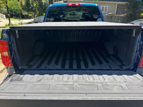 Used 2017 Chevrolet Silverado 1500 LT w/ All Star Edition AWD/4WD image 29