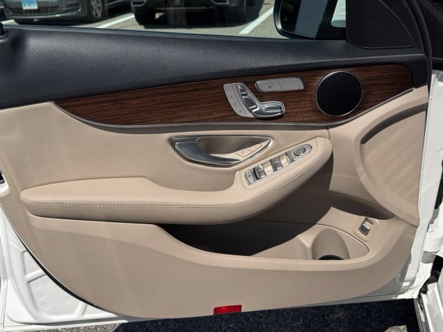 Used 2019 Mercedes-Benz C 300 4MATIC Sedan image 37
