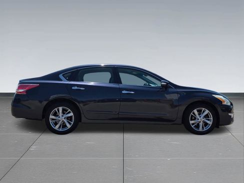 Used 2013 Nissan Altima 2.5 SL FWD image 7