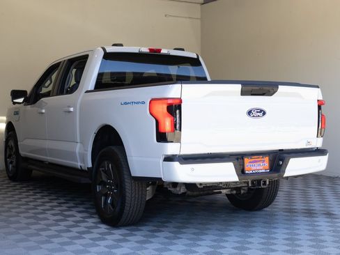 Used 2025 Ford F150 Lightning Flash AWD/4WD image 15