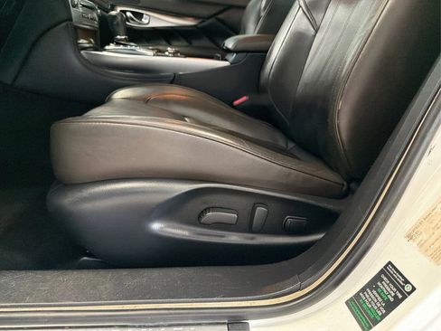 Used 2016 INFINITI Q70 L 3.7 image 22