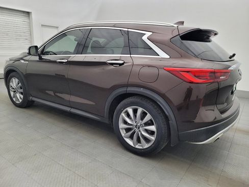 Used 2020 INFINITI QX50 Luxe w/ Navigation Package FWD image 3