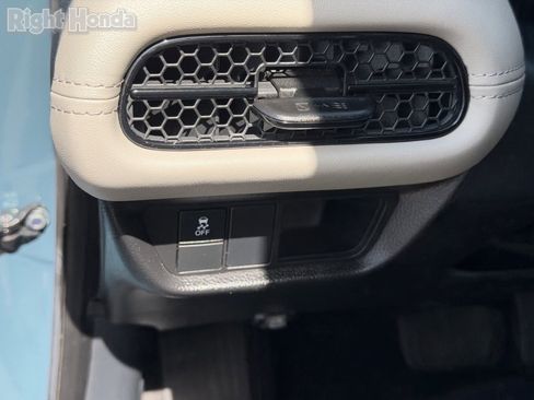 Used 2025 Honda HR-V LX image 20