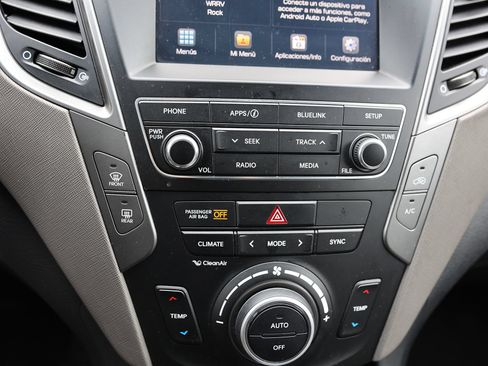 Used 2017 Hyundai Santa Fe Sport AWD/4WD image 24
