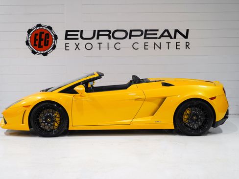 Used 2010 Lamborghini Gallardo LP 560-4 AWD/4WD image 7