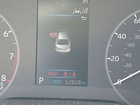 Used 2023 Toyota Corolla LE image 24