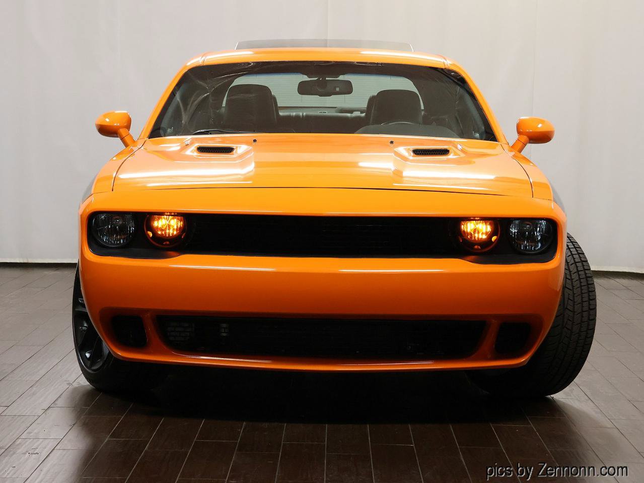 Used 2014 Dodge Challenger R/T Plus RWD image 8