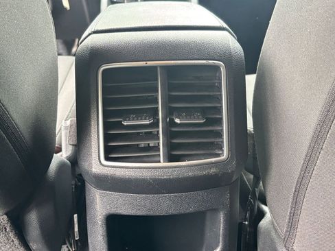 Used 2025 Kia Sportage LX FWD image 23