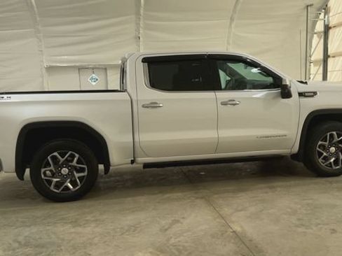 Used 2024 GMC Sierra 1500 SLT w/ SLT Premium Plus Package AWD/4WD image 5