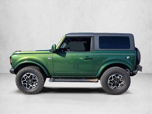 Used 2023 Ford Bronco Outer Banks image 8