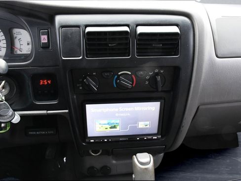 Used 2003 Toyota Tacoma PreRunner image 11