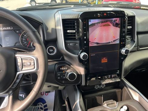 Used 2025 RAM 1500 Big Horn AWD/4WD image 10