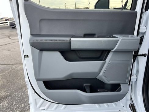 Used 2024 Ford F350 XLT image 22