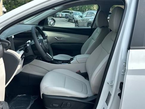 New 2025 Hyundai Tucson SEL image 9