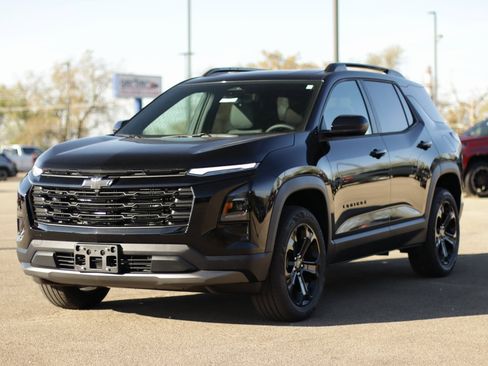 New 2026 Chevrolet Equinox LT w/ Convenience Package II image 3