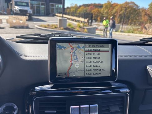 Used 2016 Mercedes-Benz G 63 AMG 4MATIC image 28