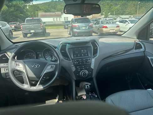 Used 2017 Hyundai Santa Fe Sport AWD/4WD image 11