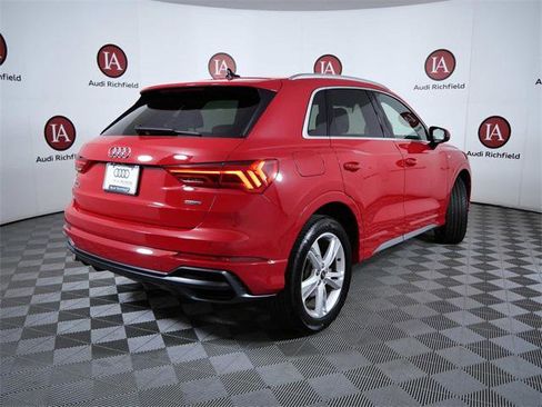 Certified 2022 Audi Q3 2.0T Premium Plus w/ Premium Plus Package image 8