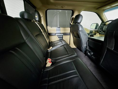 Used 2017 Ford F150 XLT w/ Equipment Group 302A Luxury image 24