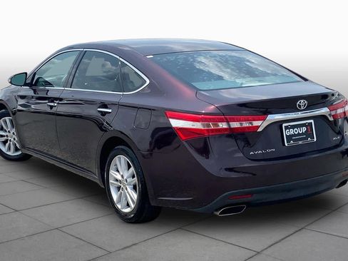Used 2013 Toyota Avalon XLE FWD image 11