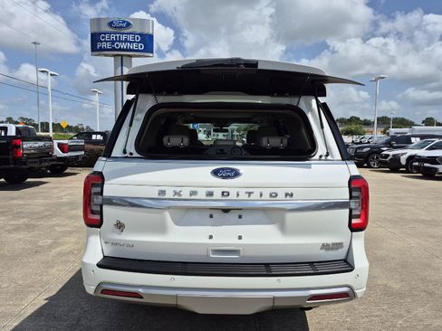 Certified 2024 Ford Expedition Platinum RWD image 14