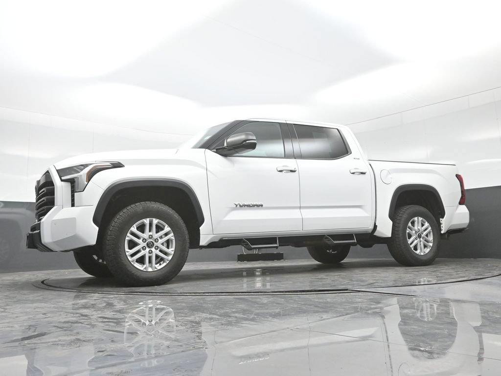 Used 2023 Toyota Tundra SR5 w/ SR5 Premium Package AWD/4WD image 35