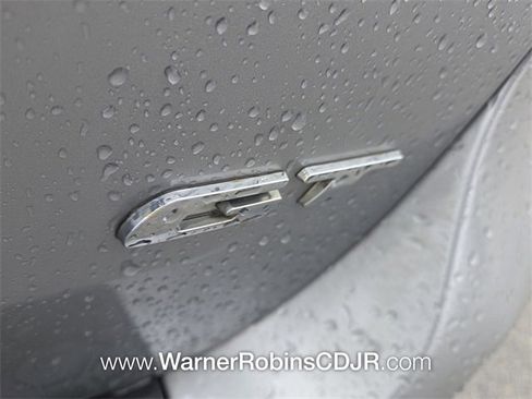 Used 2018 Dodge Durango GT image 12