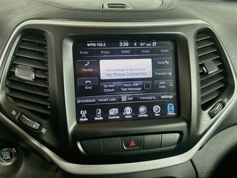 Used 2014 Jeep Cherokee Limited FWD image 19