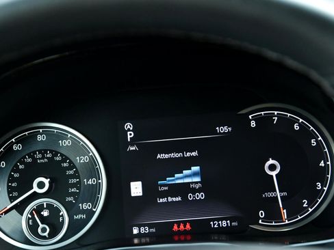 Used 2025 Genesis GV70 2.5T image 11