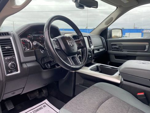 Used 2017 RAM 1500 Big Horn AWD/4WD image 9