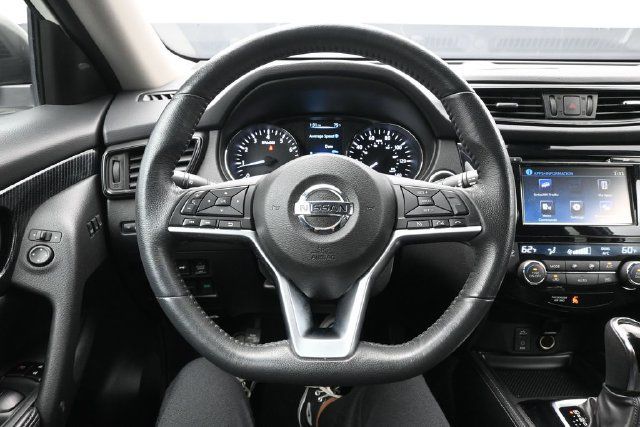 Used 2017 Nissan Rogue SL w/ SL Premium Package FWD image 20