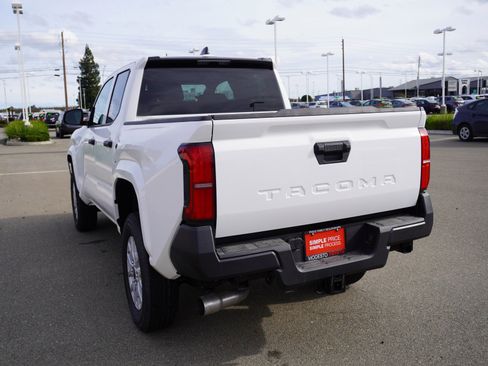 New 2026 Toyota Tacoma SR image 8