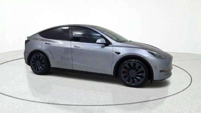 Used 2024 Tesla Model Y Performance AWD/4WD image 10