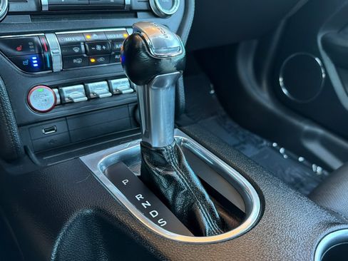 Used 2018 Ford Mustang GT Premium RWD image 23