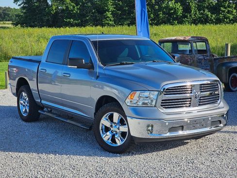 Used 2019 RAM 1500 Big Horn AWD/4WD image 2