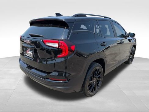 Used 2023 GMC Terrain SLE w/ Driver Convenience Package FWD image 7