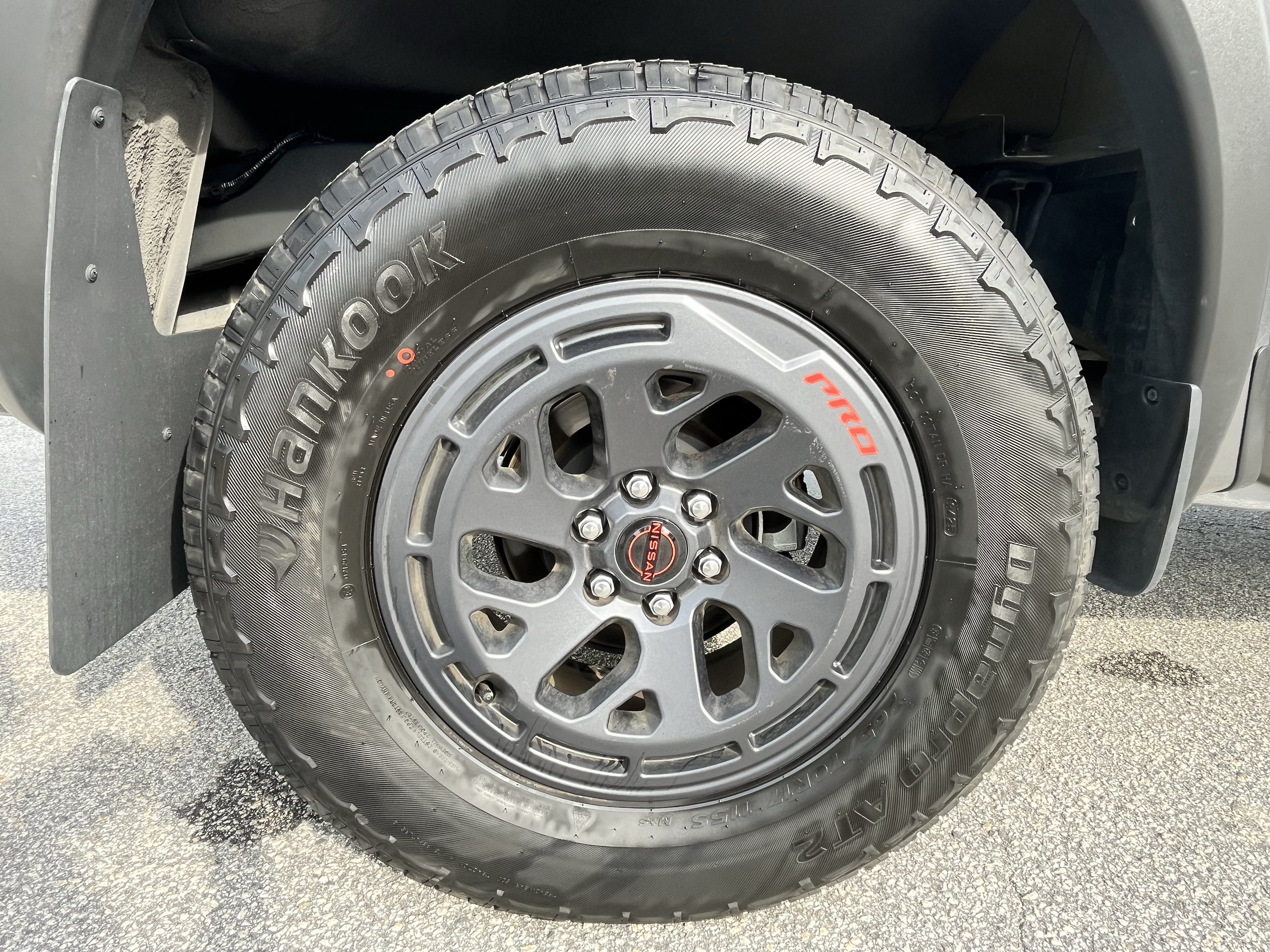 Used 2026 Nissan Frontier PRO-4X AWD/4WD image 11